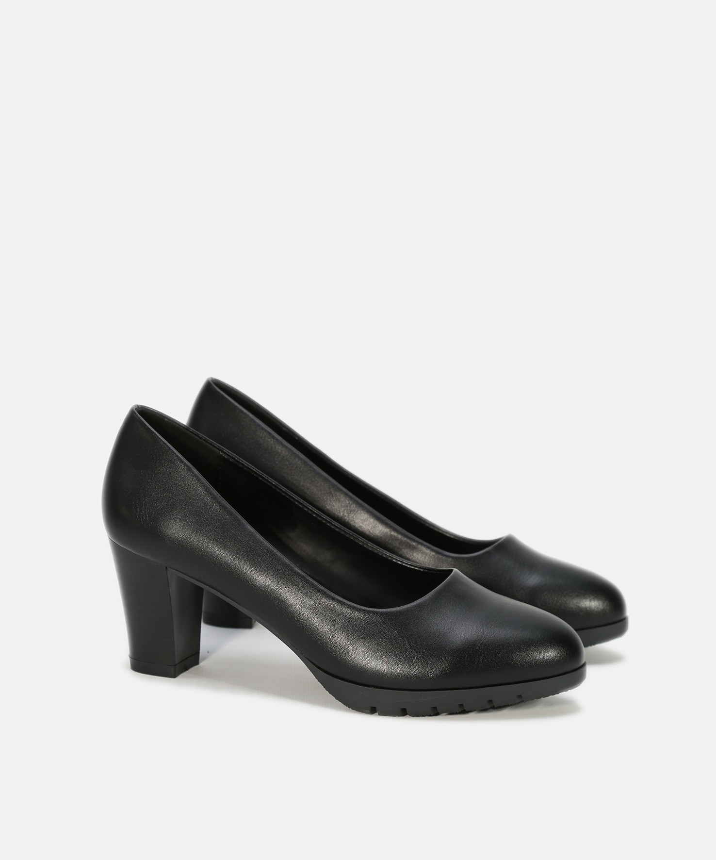 Sapatos salto image number null